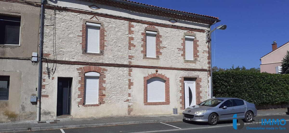 Appartement à CAGNAC-LES-MINES