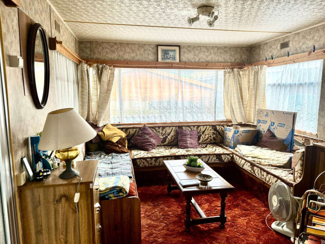 Maison à LE CHATELET-EN-BRIE