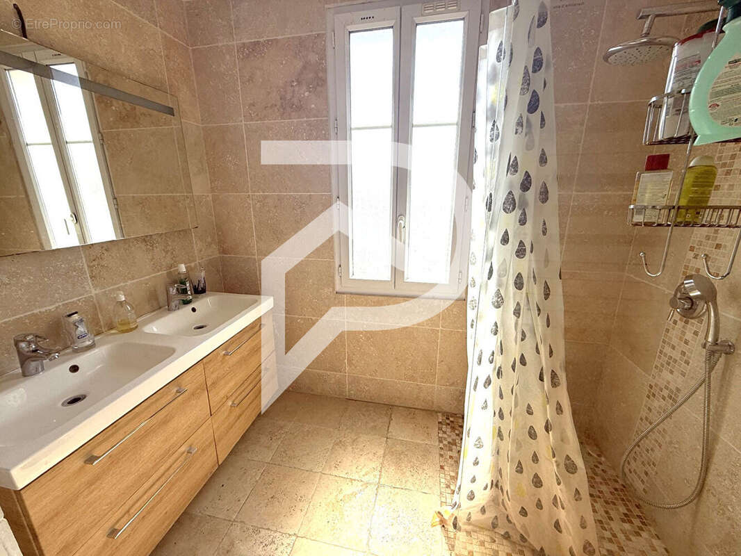 Maison à DEUIL-LA-BARRE