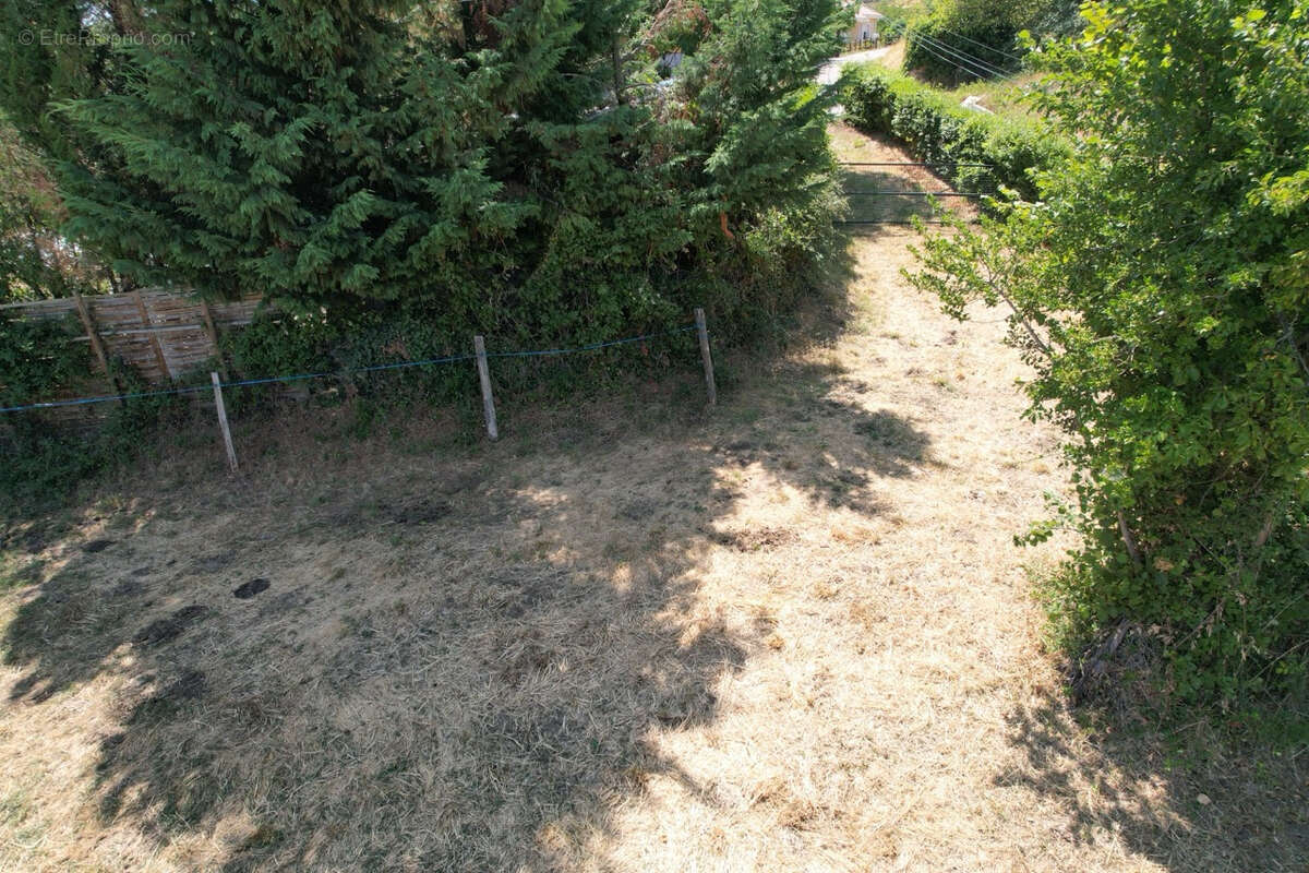 SORBIERS  Terrain à bâtir de 628m2 avec vue dégagée exclusivité - photo 4