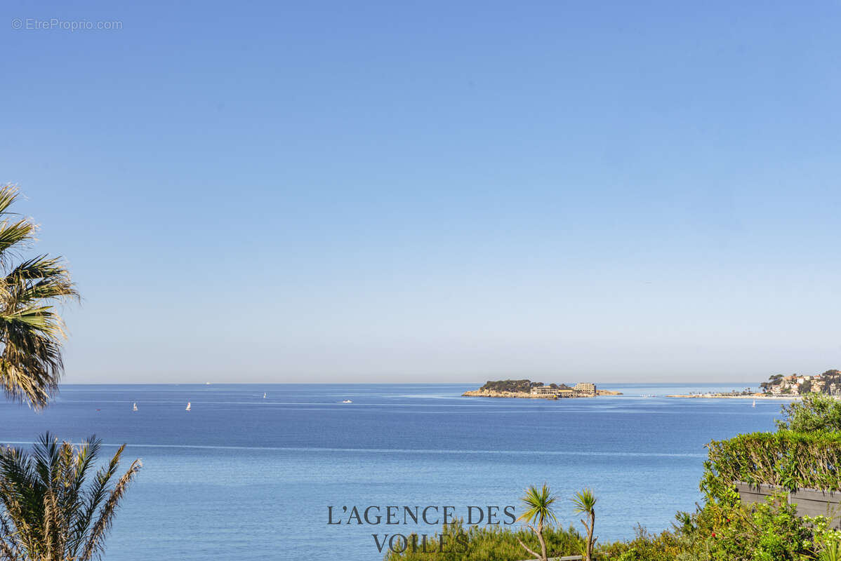 Appartement à SANARY-SUR-MER