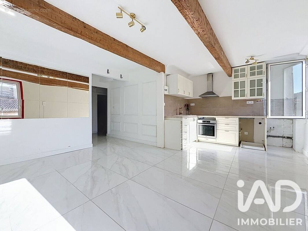 Photo 1 - Appartement à SAINT-ZACHARIE