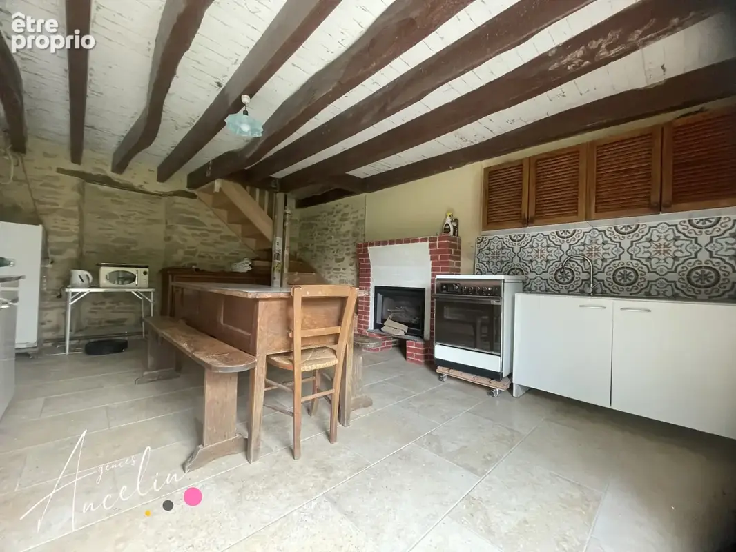 Maison 4 pieces en pierres apparentes, en hameau - photo 7