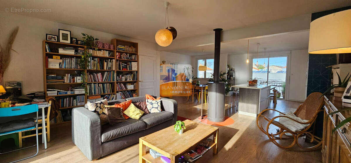 Appartement à BOUGUENAIS