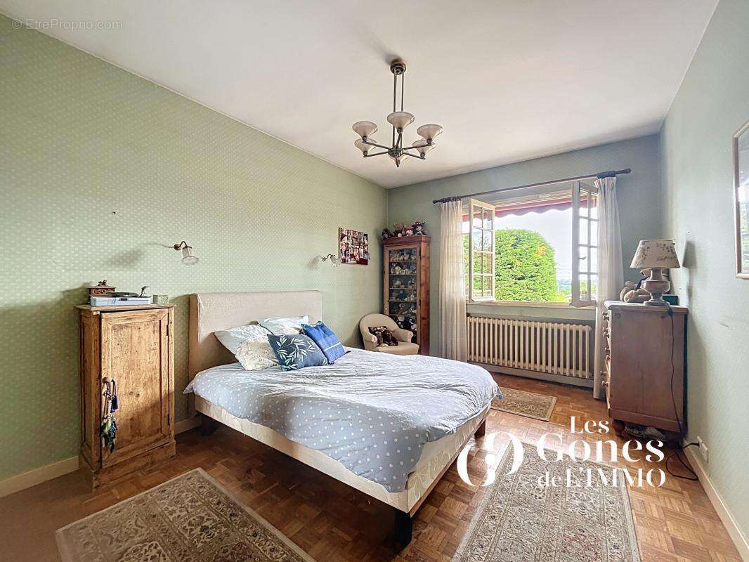 Maison à FRANCHEVILLE