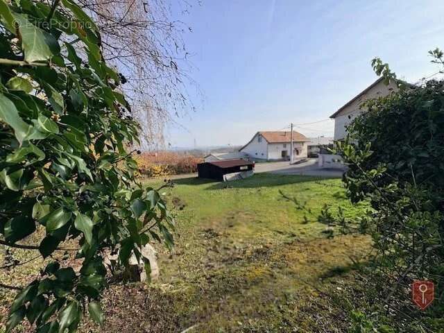 Terrain à DINGY-EN-VUACHE