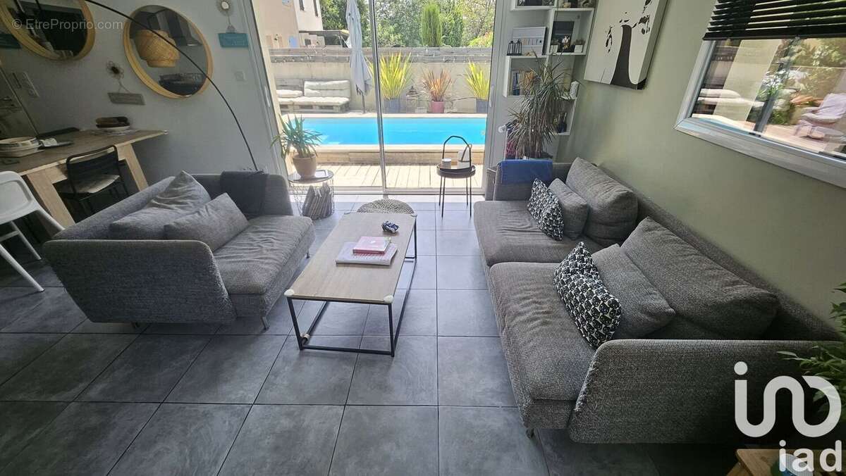 Photo 3 - Maison à SAINT-SATURNIN-LES-AVIGNON