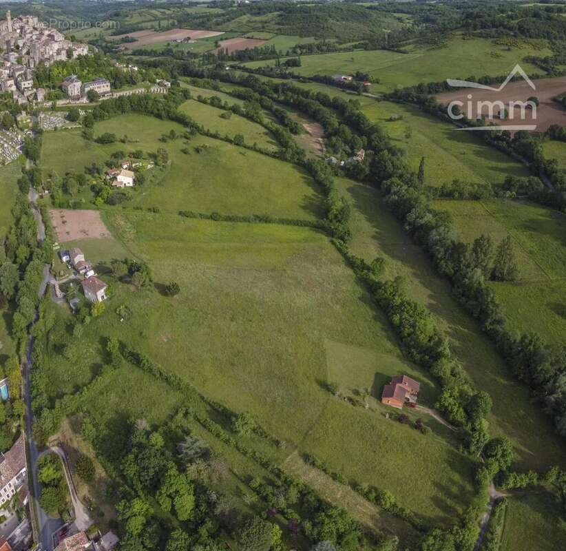 Terrain à CORDES-SUR-CIEL