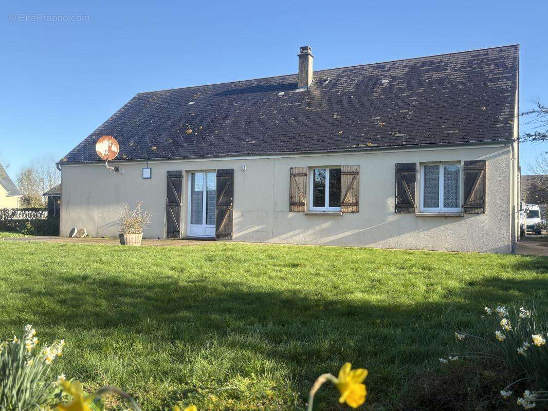 Maison à SAINTE-MARIE-DU-MONT