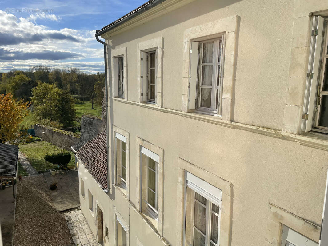 Maison à BONNY-SUR-LOIRE