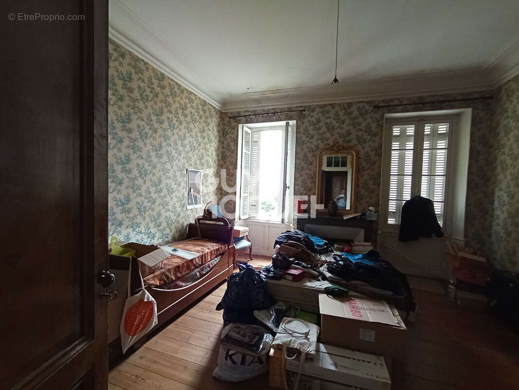 Maison à MOULIS-EN-MEDOC