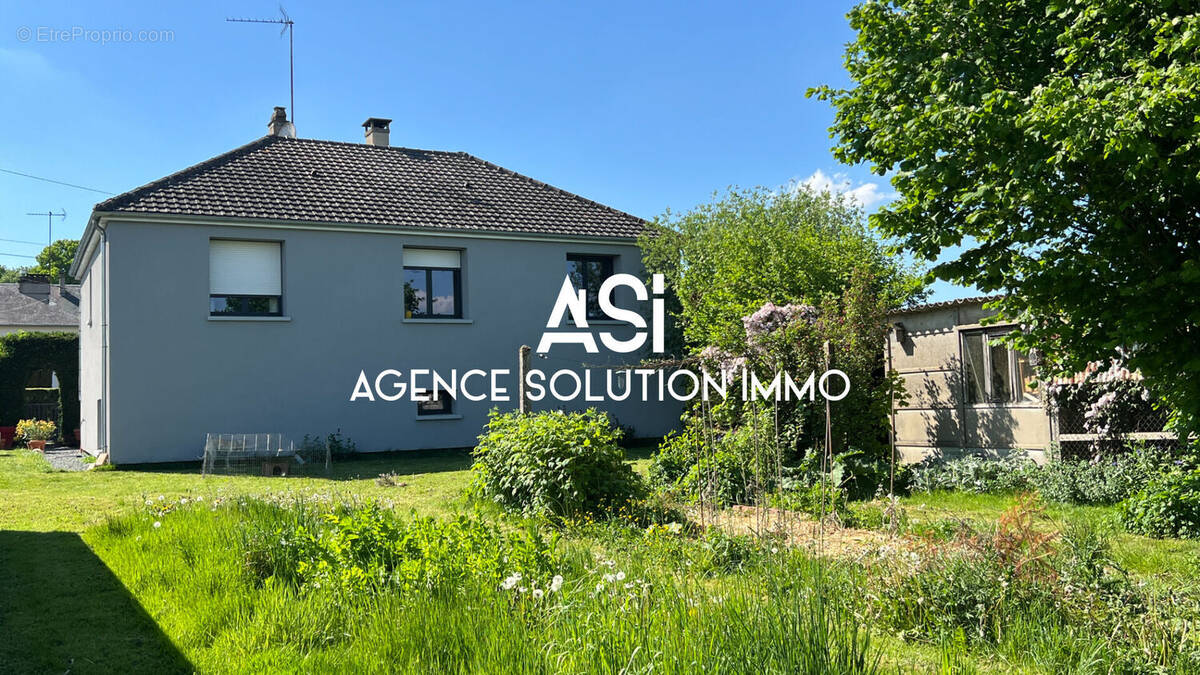 Maison à VILLAINES-LA-JUHEL