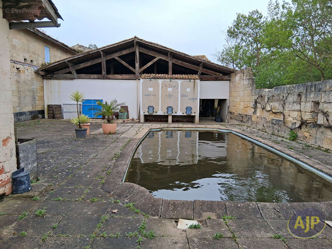 Appartement à PAUILLAC