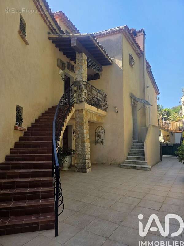 Photo 3 - Appartement à LA SEYNE-SUR-MER