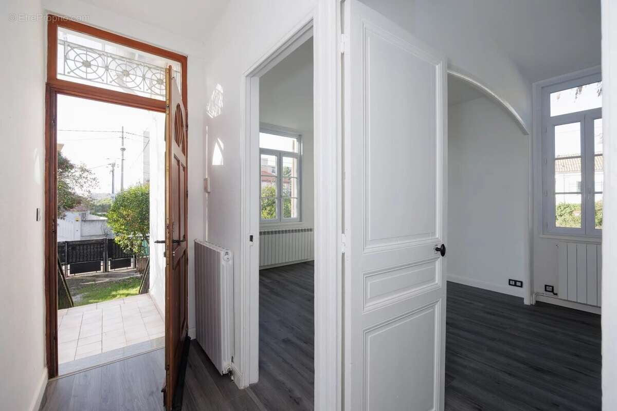 Appartement à MARSEILLE-12E