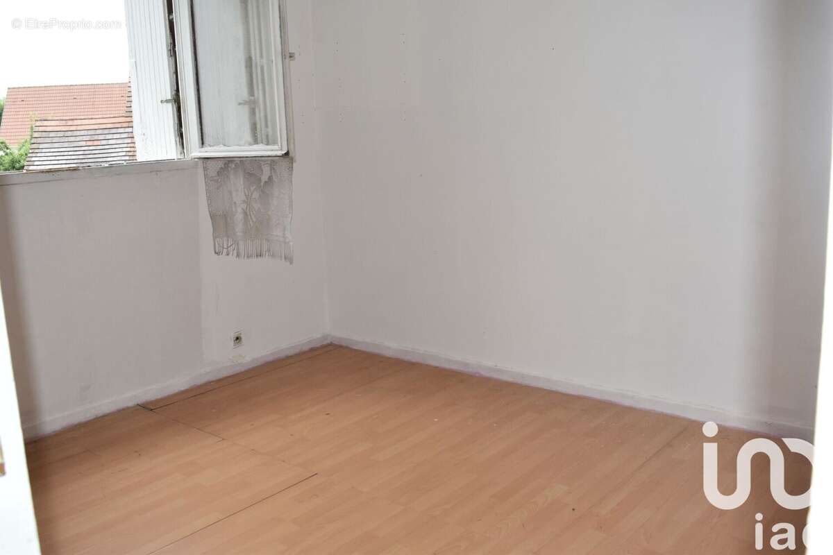 Photo 7 - Maison à LIEUSAINT