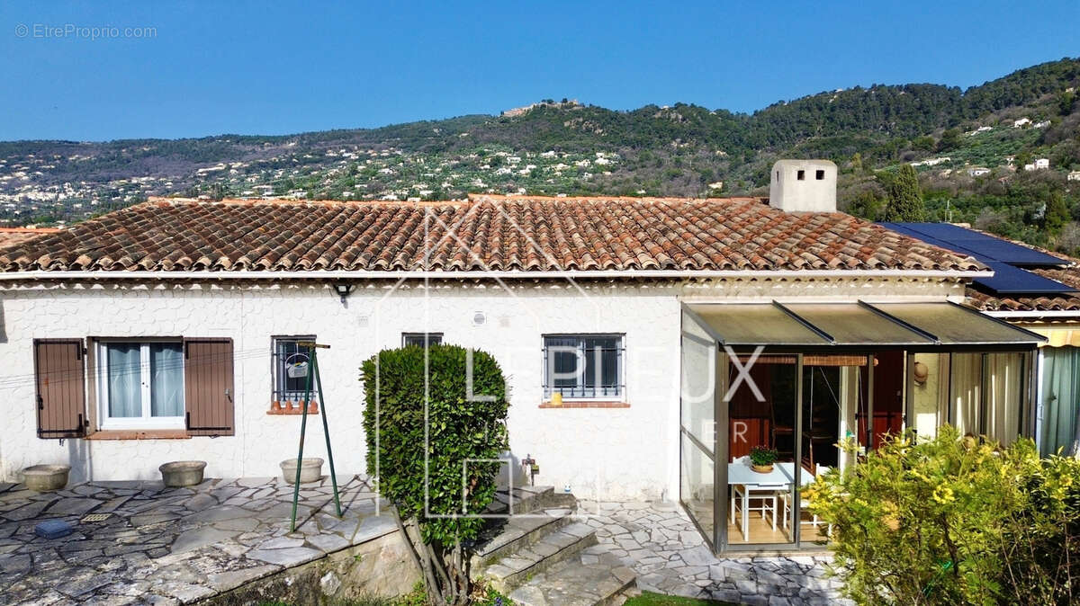 Maison à PEYMEINADE