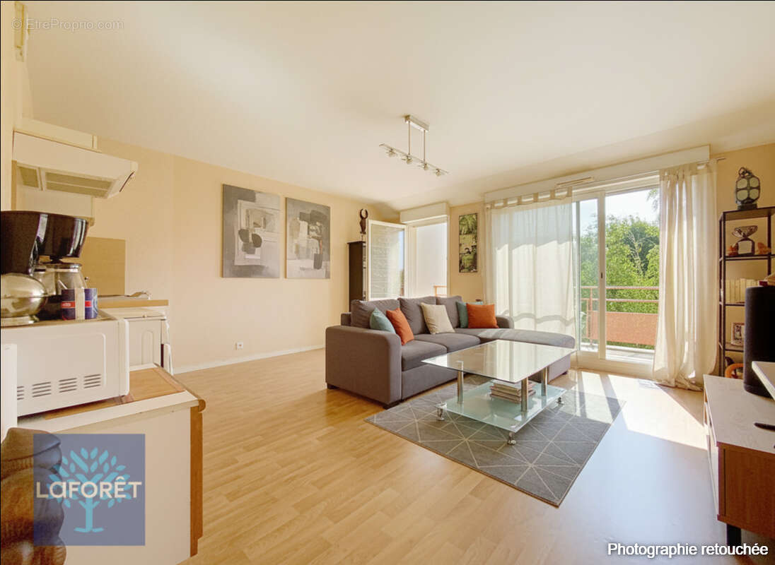 Appartement à BAIN-DE-BRETAGNE