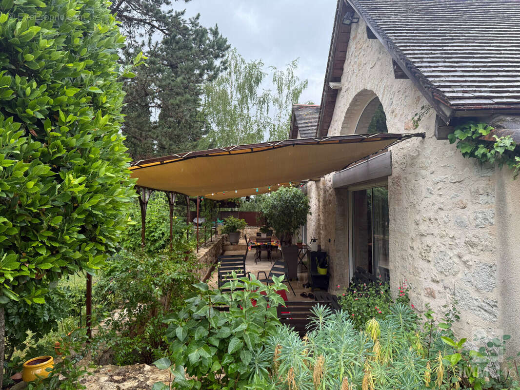 Maison à CAHORS