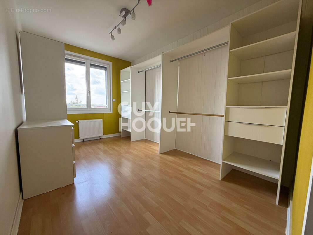 Maison à ECOLE-VALENTIN