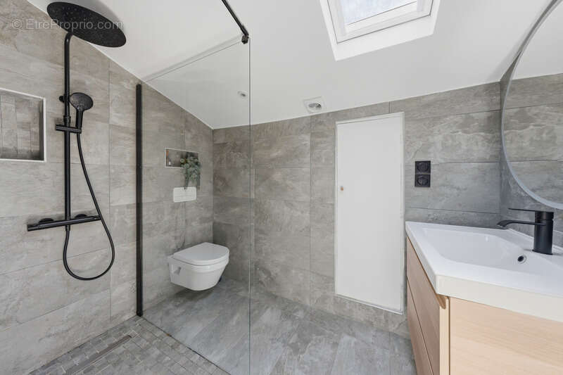 Maison de charme rénovée avec piscine Diffazur, au cœur d’un écrin de verdure sans vis-à-vis - photo 21