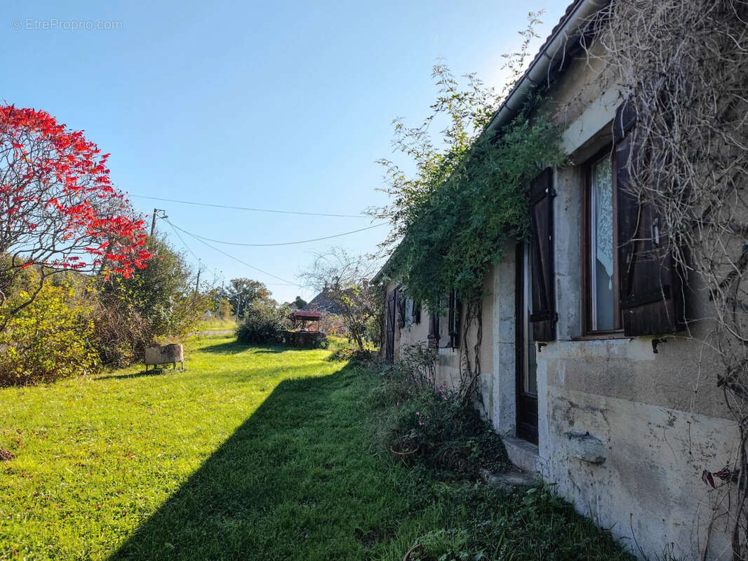 Maison à REMILLY