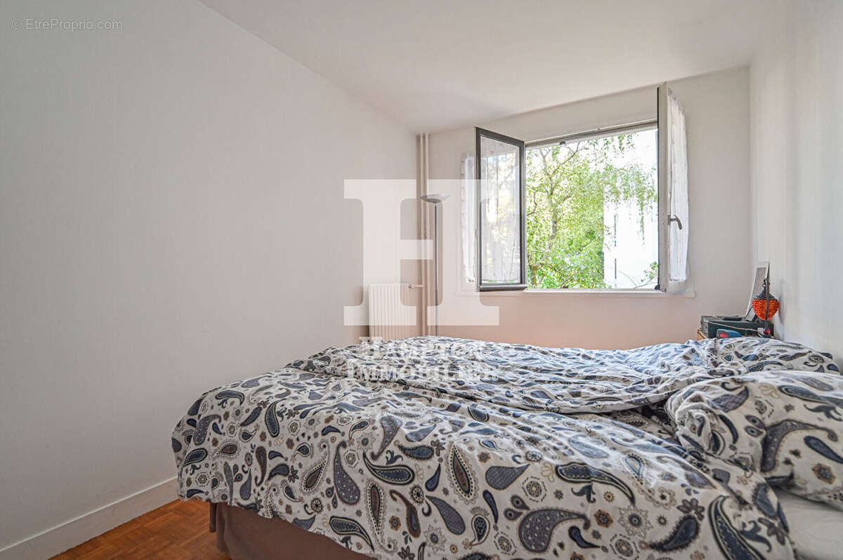 Appartement à PARIS-19E