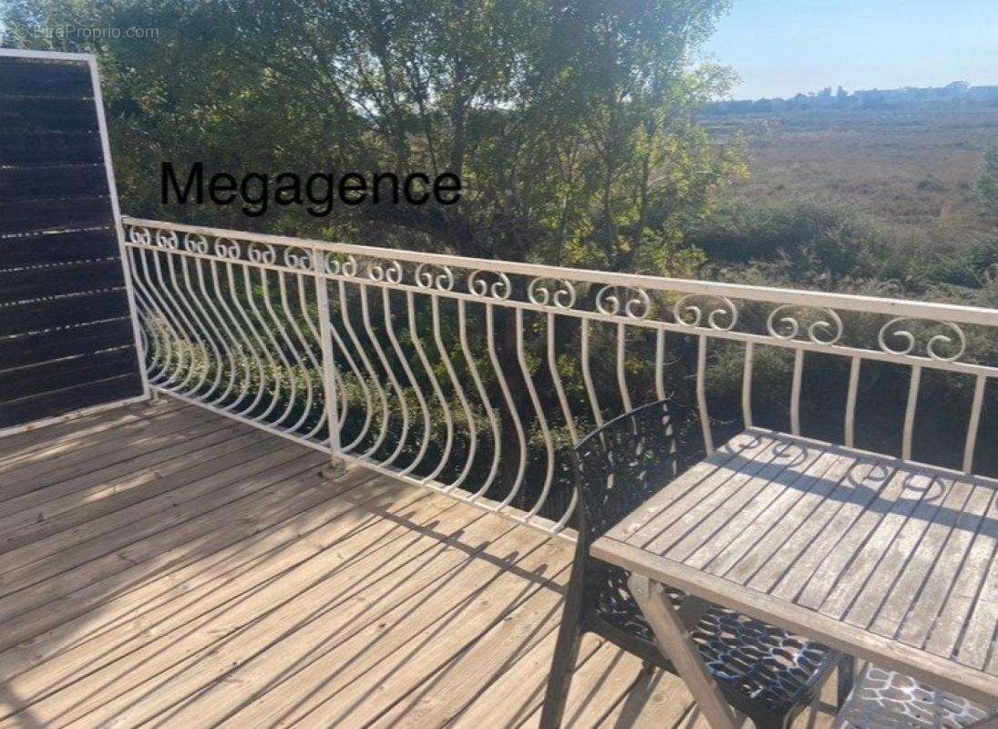 Appartement à HYERES