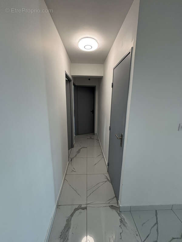 Appartement à LUNEL