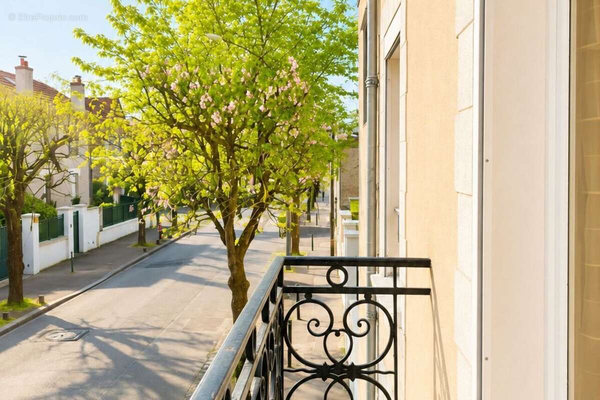 Appartement 38 m² à Saint-Maur-Des-Fosses  - photo 2