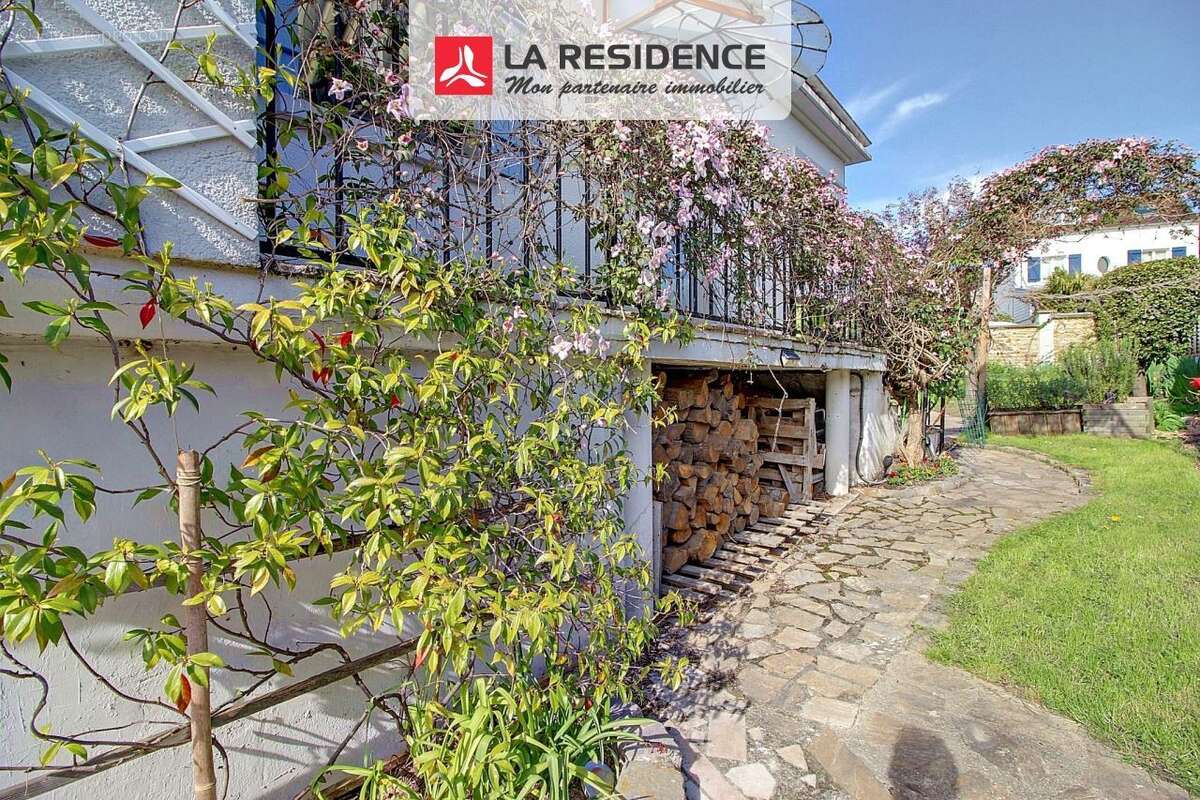 Maison à MORAINVILLIERS