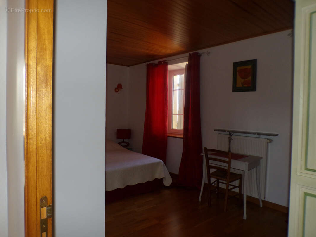 MAISON DE VILLAGE - 5 chambres de 167 m2 au coeur de Saint-Jeure-d'Andaure- Vue dégagée - photo 64