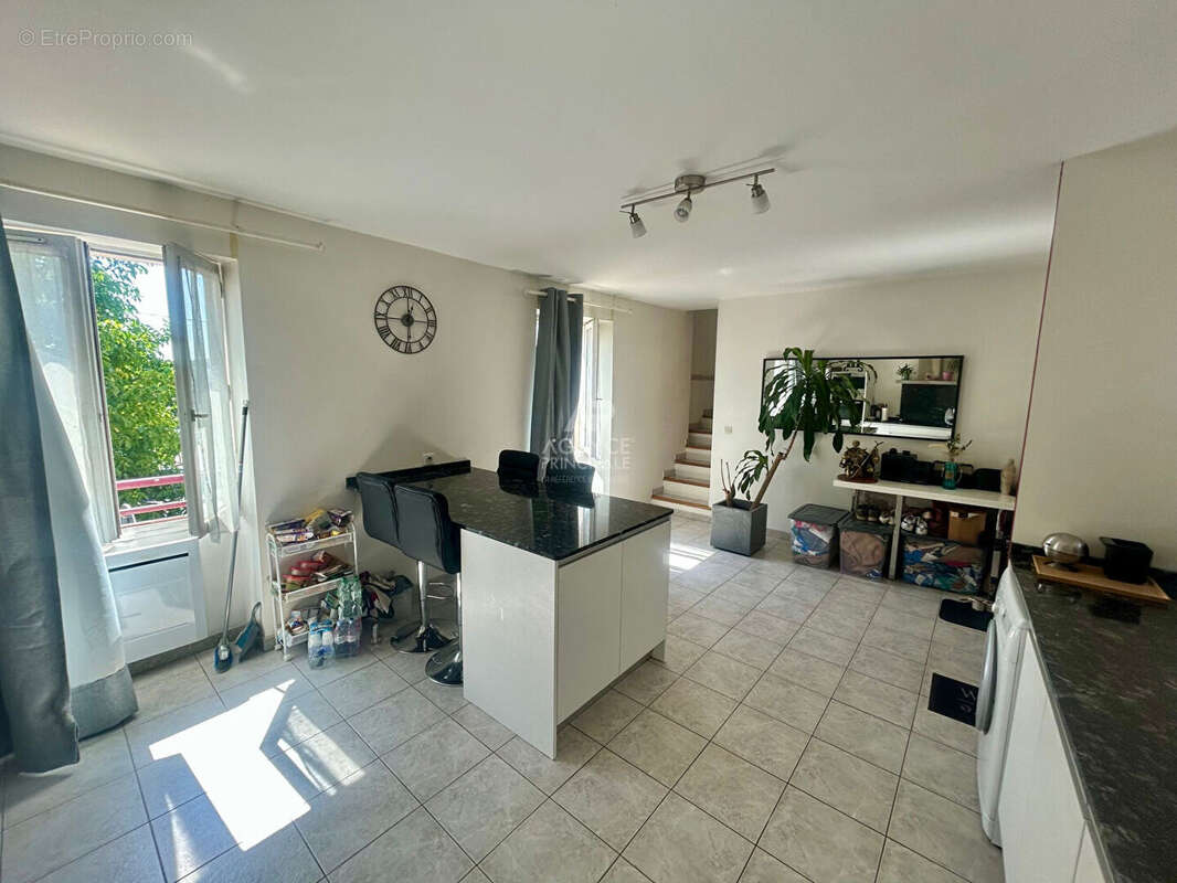 Appartement à CARRIERES-SOUS-POISSY