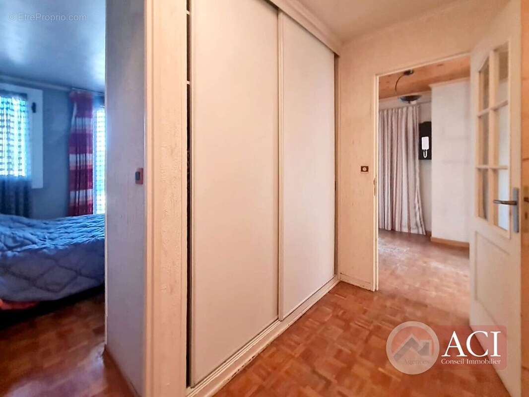 58248965i.jpg - Appartement à MONTMAGNY