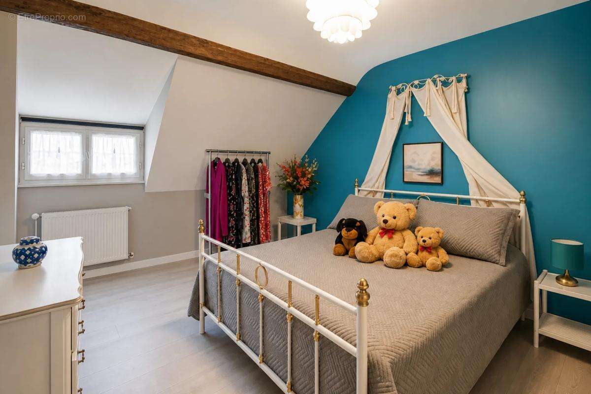 Maison de 5 pièces de 96 m² à Couëtron-au-Perche - photo 4