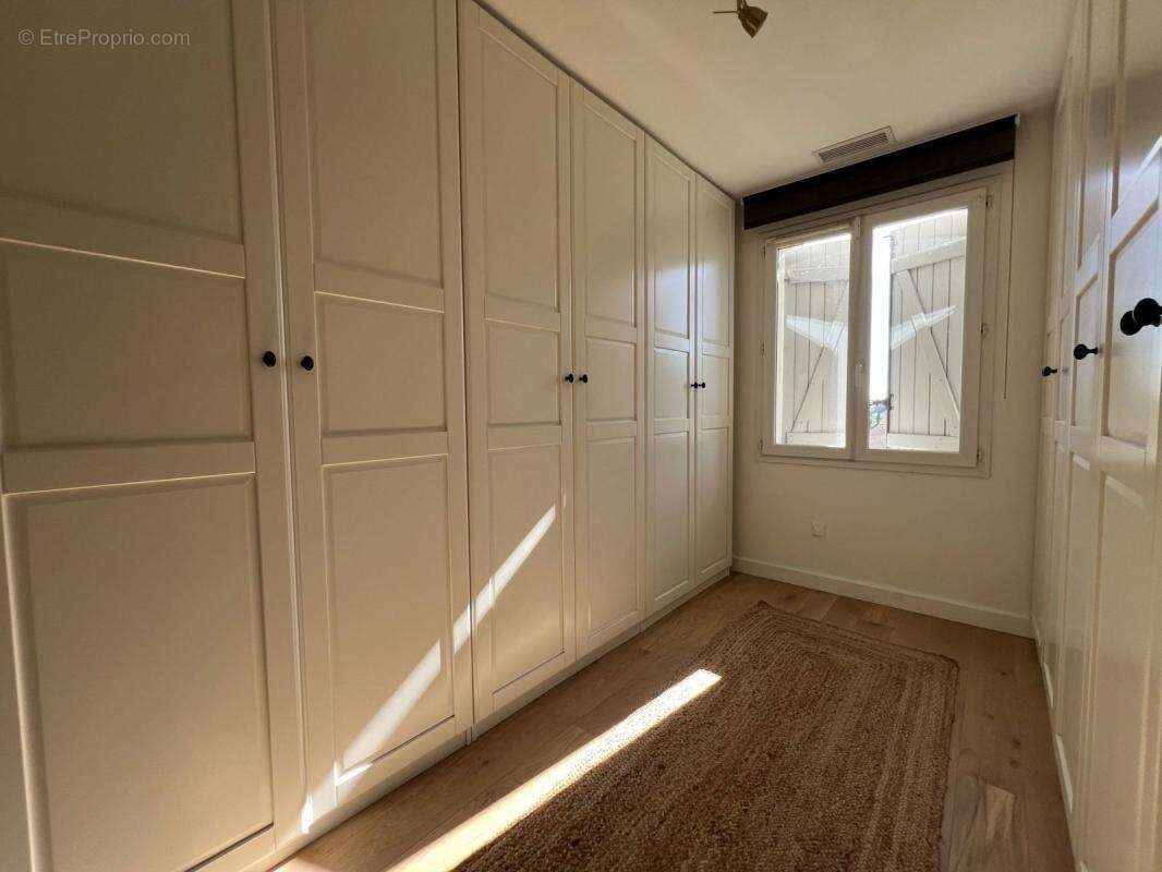 Maison à LISLE-SUR-TARN