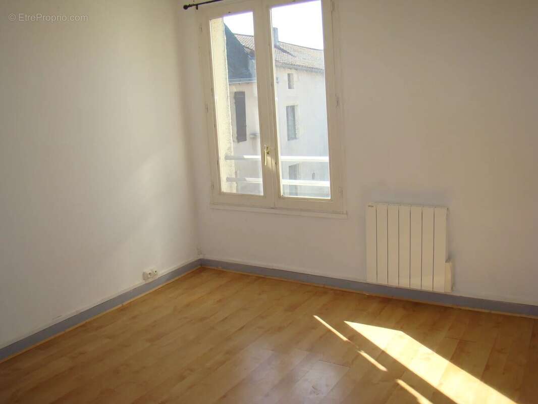 Appartement à GENCAY