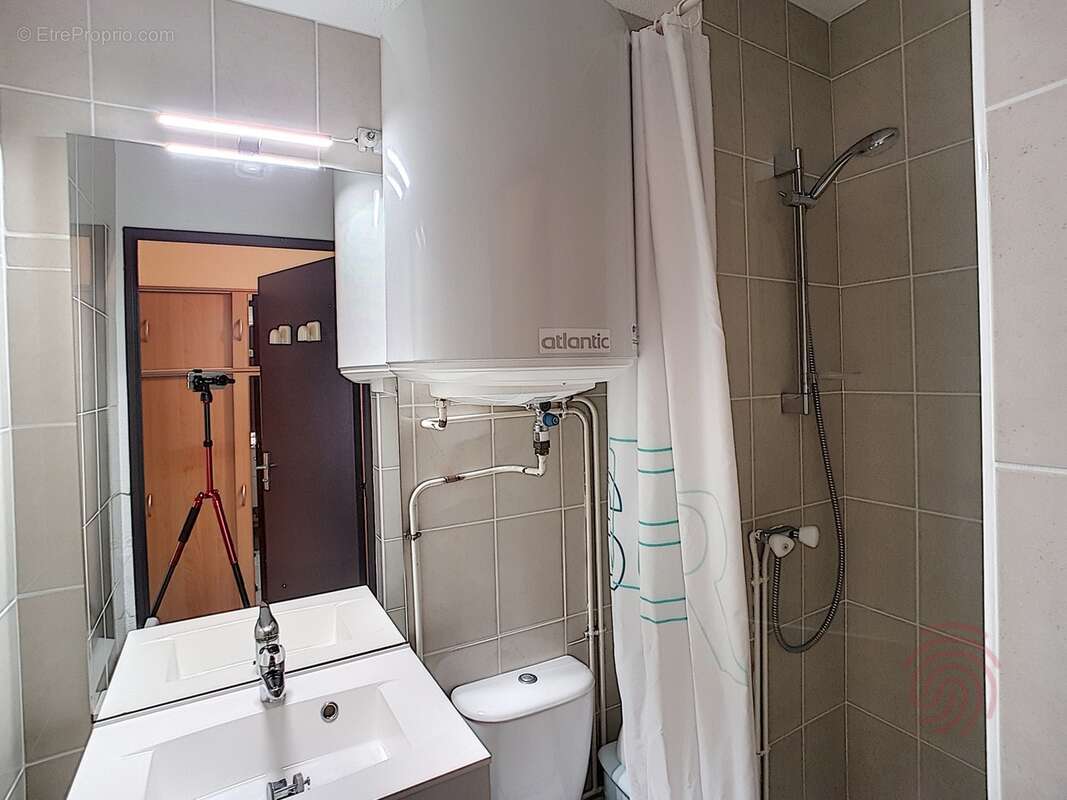 Appartement à LAMALOU-LES-BAINS