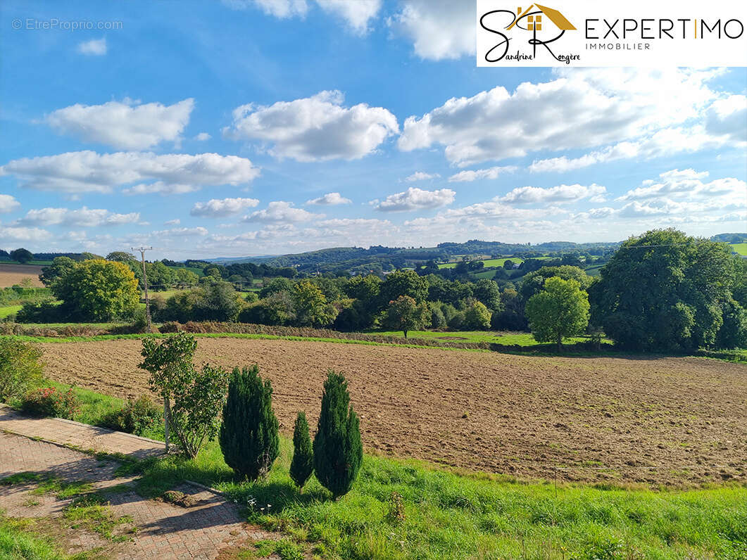 Maison à SAINTE-CHRISTINE