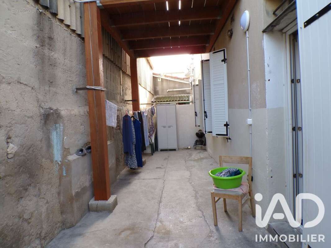 Appartement 53 m² à Marseille-16e  - photo 8