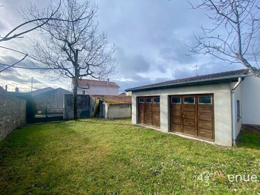 Appartement à SAINTE-SIGOLENE