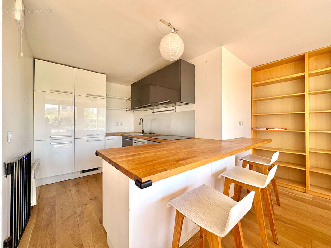 Appartement à AUBERVILLIERS