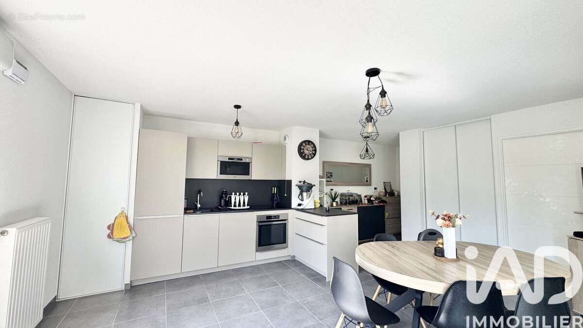 Photo 5 - Appartement à BONNEVILLE