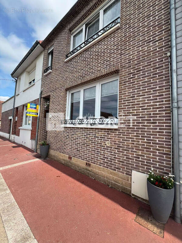 Maison à CALAIS