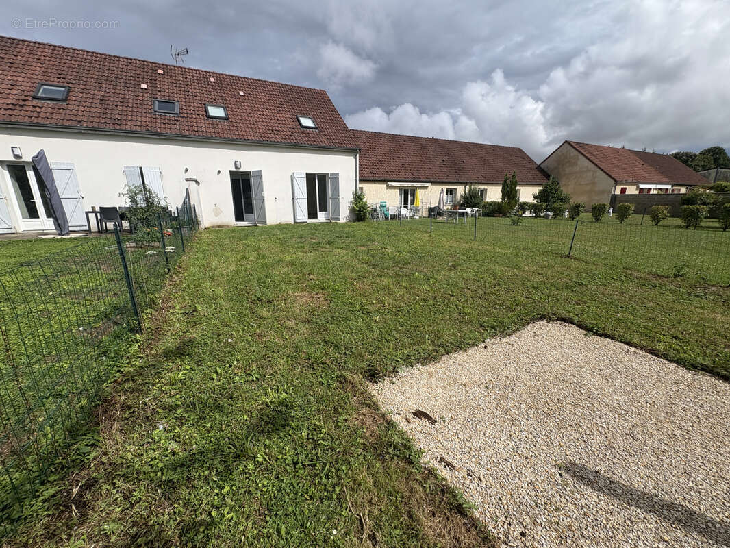 Maison à ROMILLY-SUR-SEINE