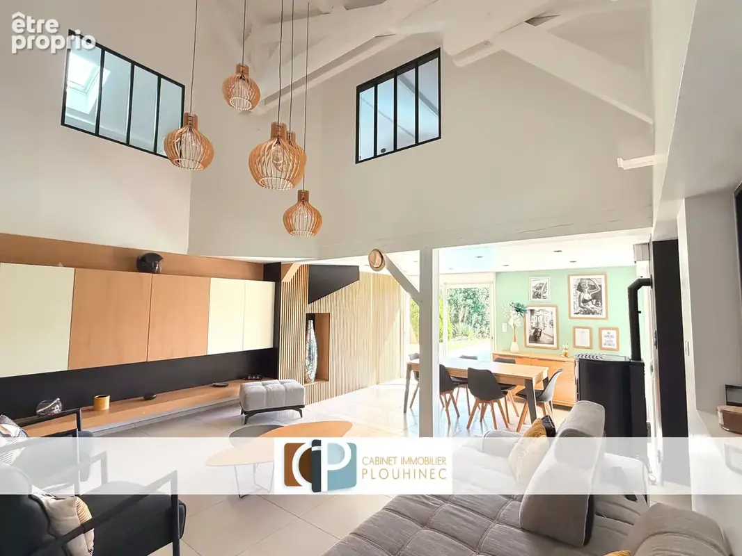 NOUVEAUTÉ à Charnay-lès-Mâcon   Maison familiale avec piscine. - photo 13