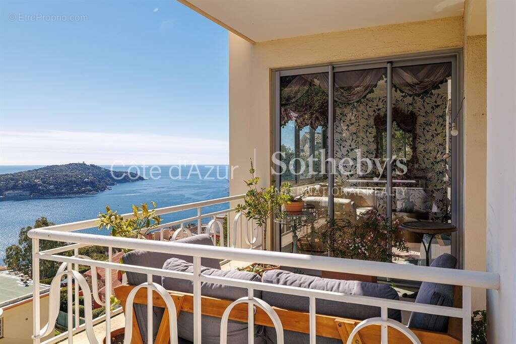 Appartement à VILLEFRANCHE-SUR-MER