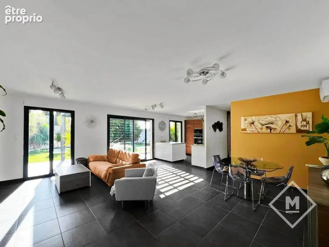 Maison T4 piscine garage 649000€ 13012 Marseille - photo 11