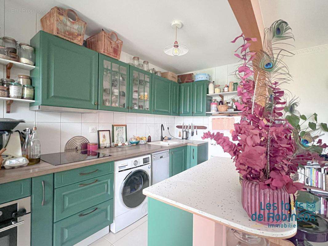 Appartement à LE PLESSIS-ROBINSON