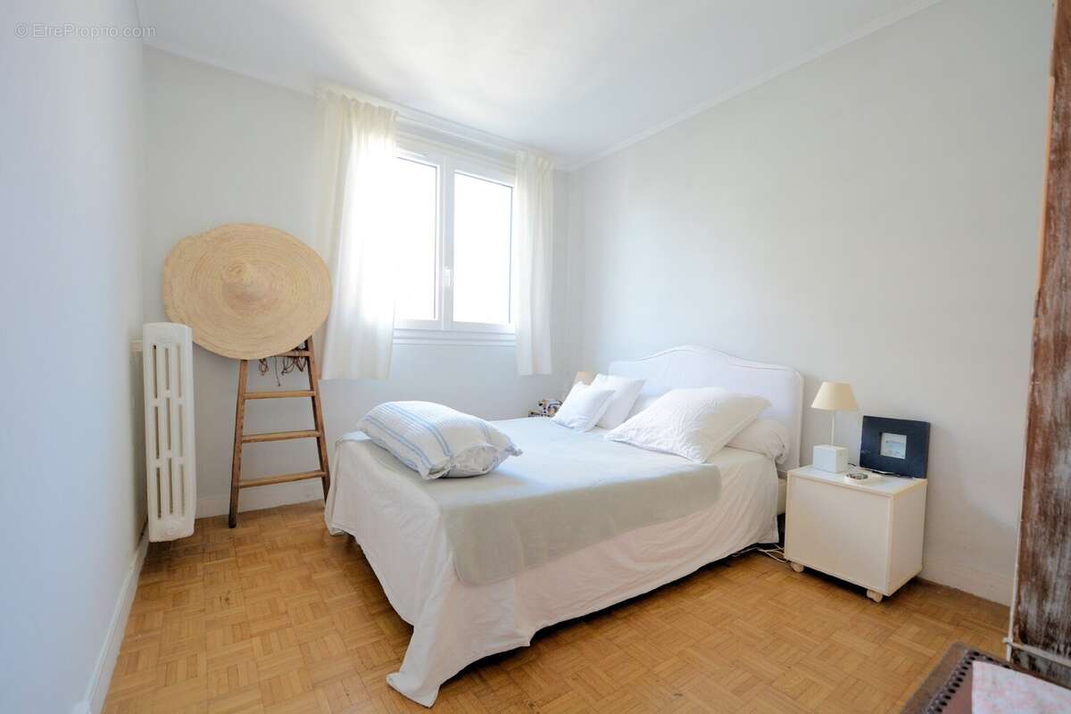 Appartement 61 m² à Saint-Maur-Des-Fosses  - photo 6